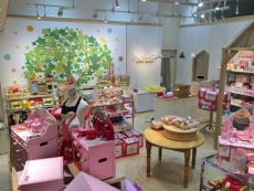 Mother Garden おもちゃの森 ヴィーナスフォートお台場店