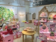 Mother Garden おもちゃの森 ヴィーナスフォートお台場店